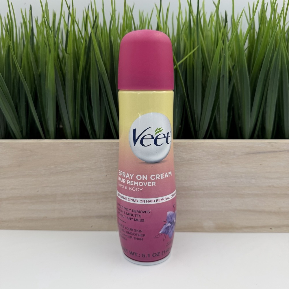 VEET Spray On Hair Removal Cream Aloe Vera & Violet Blossom